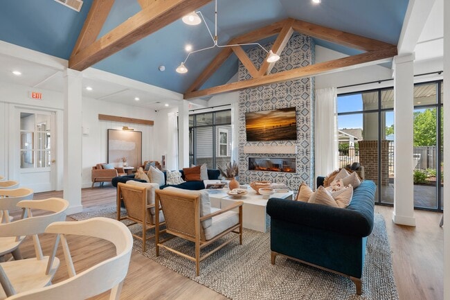 Photo - Hawthorne Palmetto