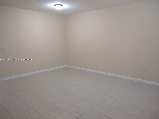 Photo - 2707 SW 82nd Ave