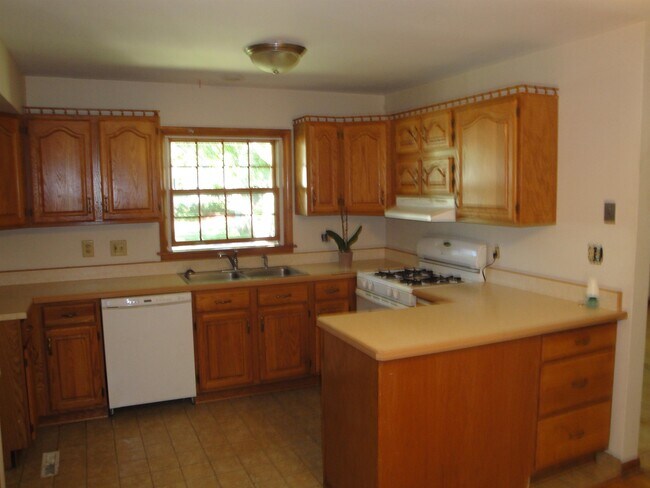 Photo - 4803 Cleveland Ave