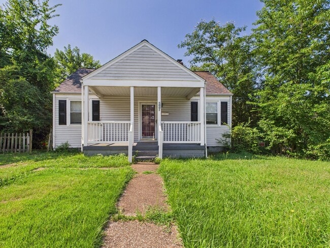 Photo - 1001 Garber St House