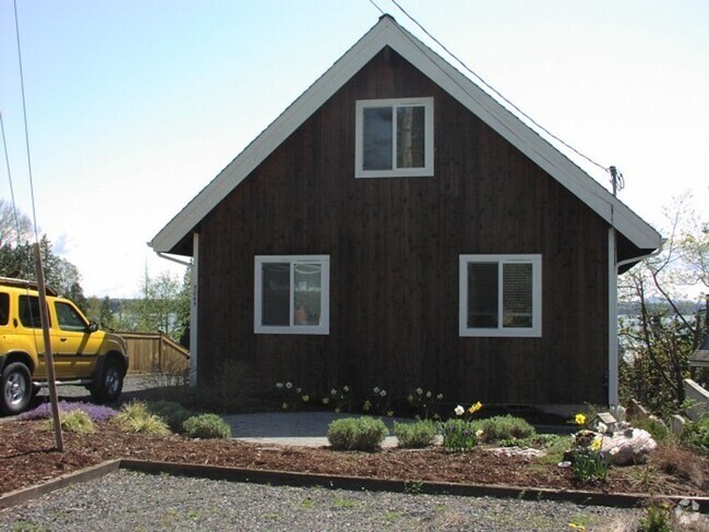 Building Photo - 5065 Fern St Rental
