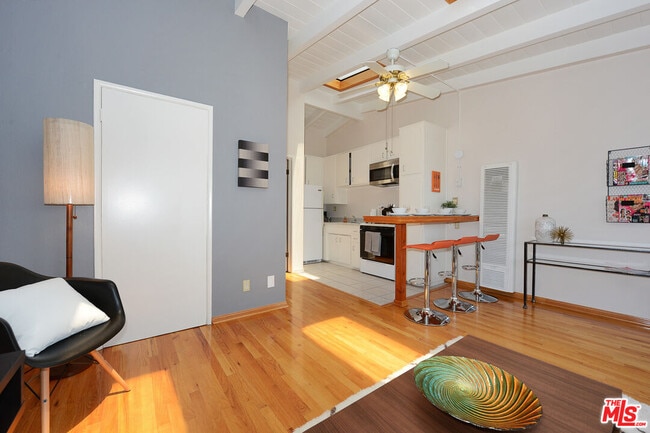 Photo - 313 Mildred Ave Unit 15