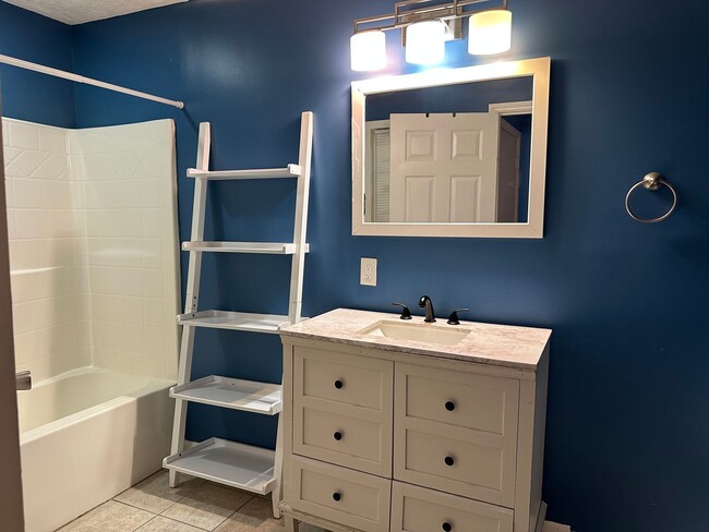 Photo - 2 Bedroom Duplex Near Ft. Bragg