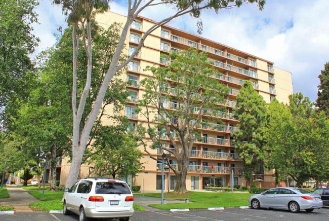 Photo - Norwalk Towers