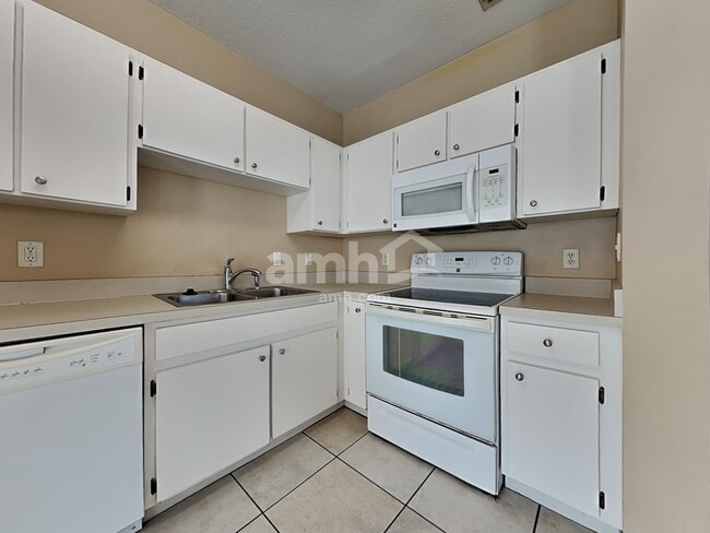 Photo - 1626 Mosaic Forest Dr