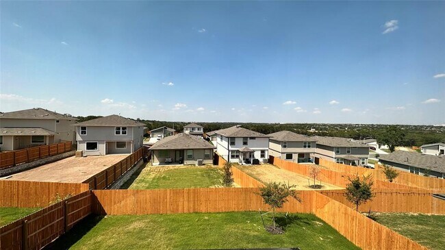2312 Tucker Ln