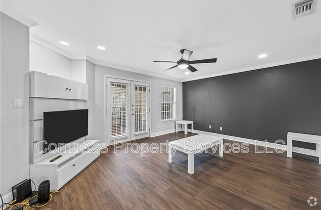 Building Photo - 600 Bagby Ave Unit 600 Bagby #3E Rental