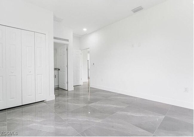 Photo - 4405 E 18th St