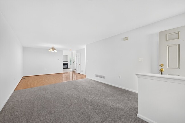 Photo - 335 Wheatfield Cir
