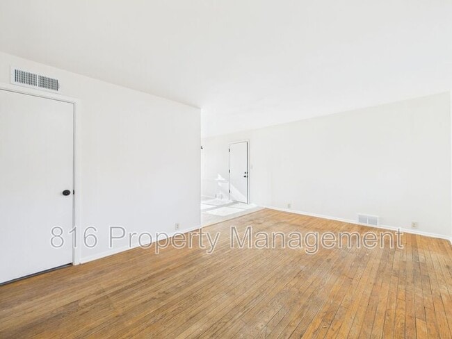 Photo - 6903 E 113 Terrace