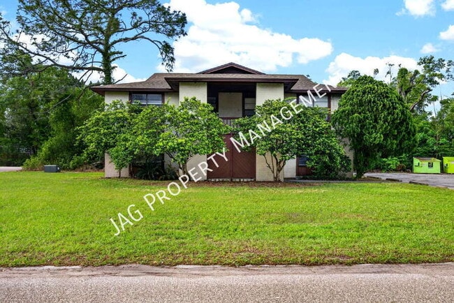 Building Photo - 482 Bentwood Ln