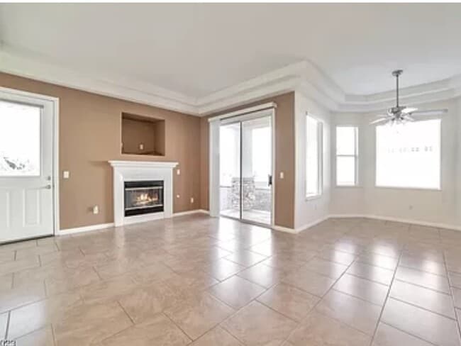 Photo - 237 Garrett Ln Unit #6