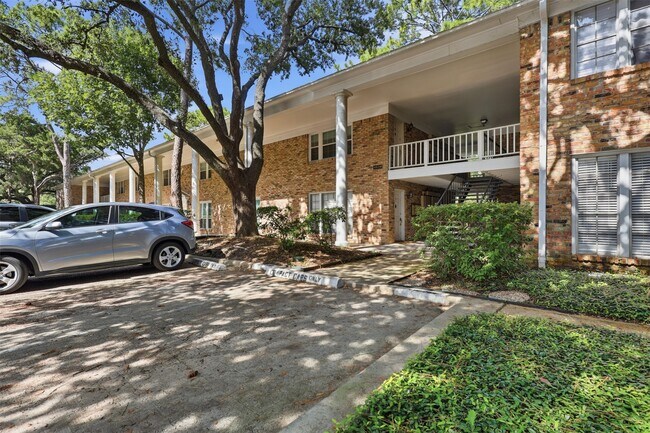 Photo - 4040 San Felipe St Unit 102