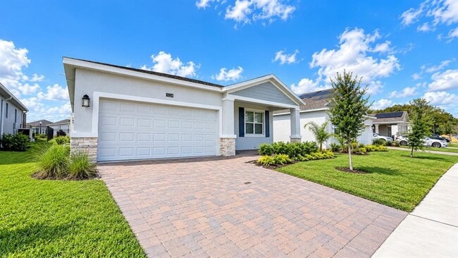5224 Dagenham Dr