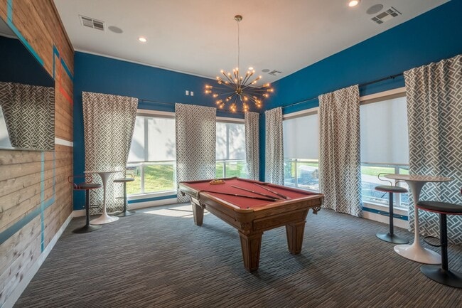 Photo - Varsity View