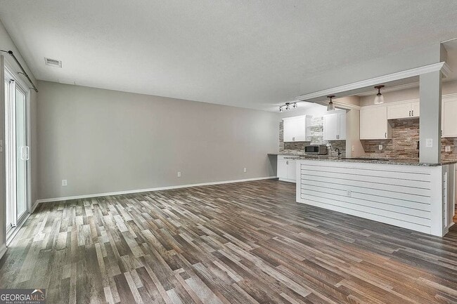 Building Photo - 202 Panstone Dr Unit 2 Rental