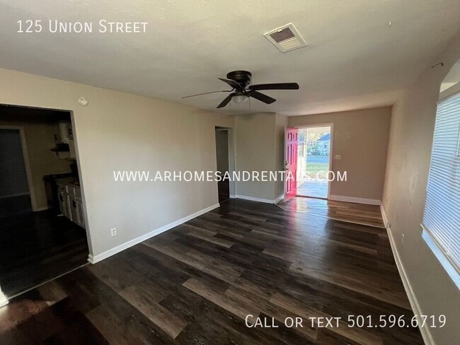 Photo - 125 Union St