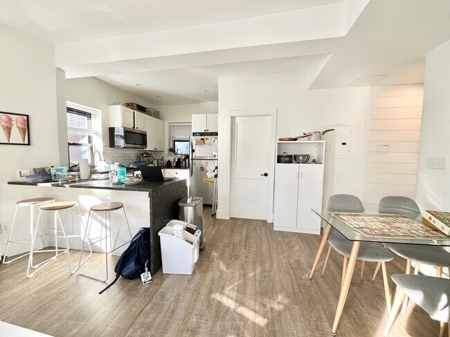 Photo - 1510 Tremont St Unidad 2