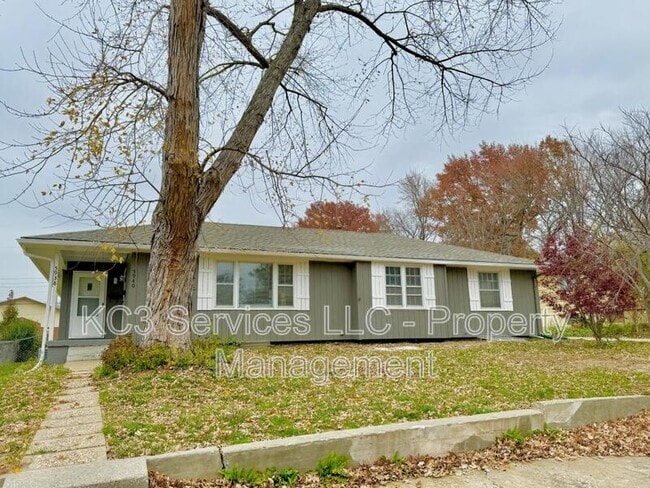 Photo - 5940 E 136th St