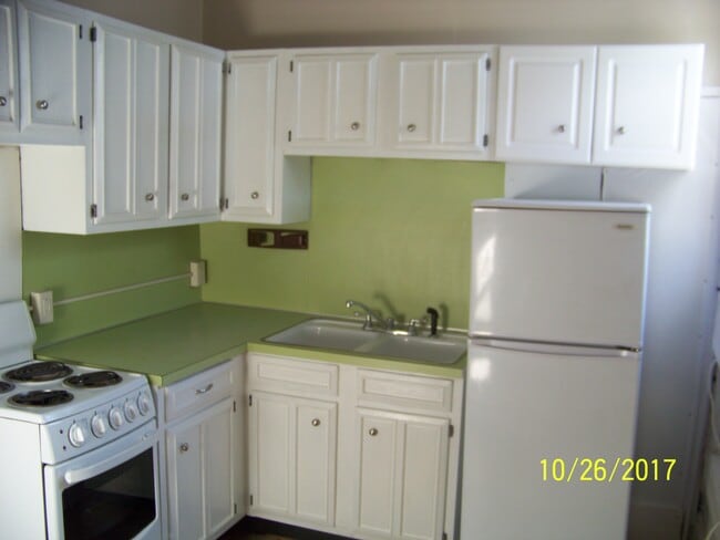 Photo - 723 N Main St