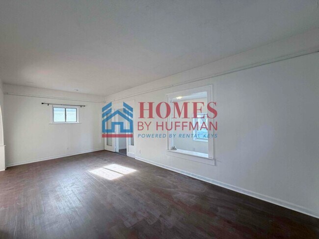 Photo - Three Bedroom House | Move In Ready!