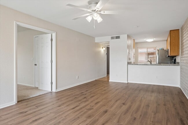 Building Photo - 4354 N 82nd St Unit 234