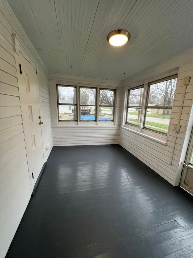 Photo - Newly Remodeled 4 Bed House Available Now!