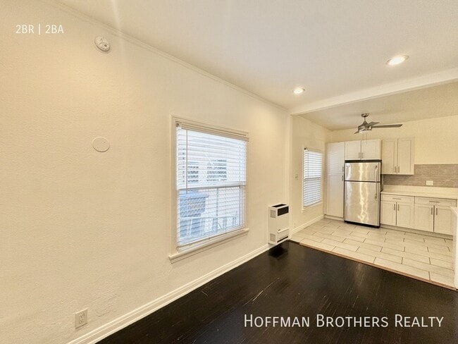 Photo - 960 S Ardmore Ave Unidad 2