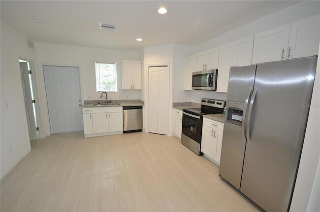 Photo - 3305 Bassie Ct