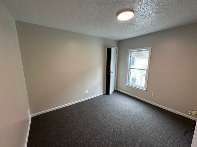 Photo - 1016 E Stockbridge Ave Unidad 2