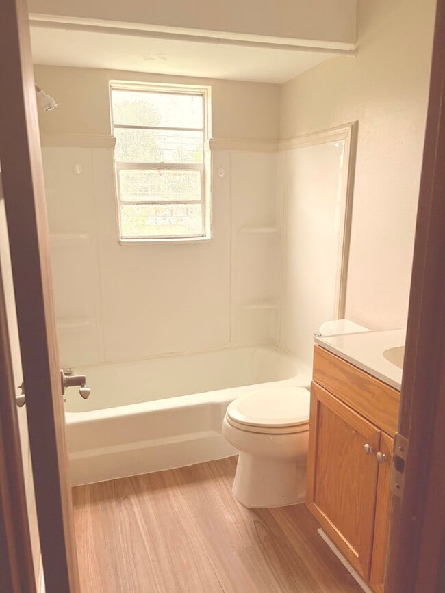 Photo - Charming 2 beds 1.5 baths in Gahanna