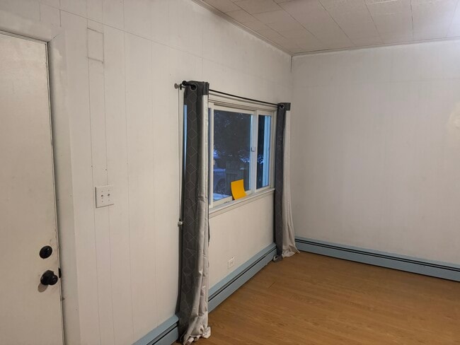 Photo - 710 Walnut St