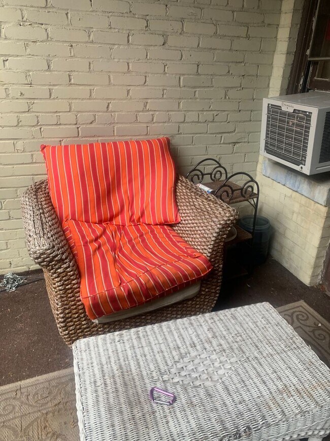 Photo - 23 Mt Hood Rd