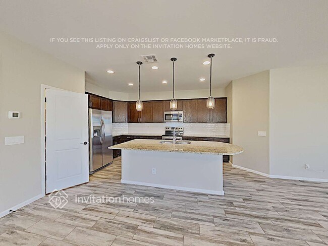 Photo - 19908 W Lincoln St