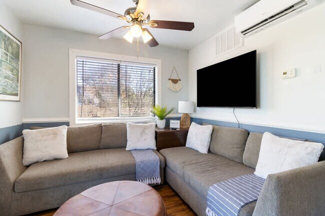 9714 11th Bay St Unit SI ID1354823P