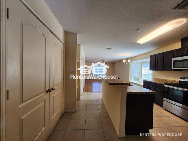 Photo - 1714 Doyle Ct