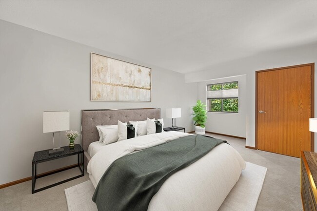 Cameron Heights Associates LLC