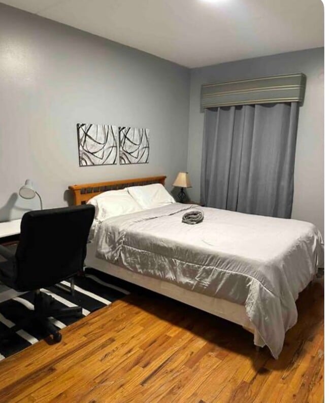 Building Photo - 315 Mt Eden Pkwy