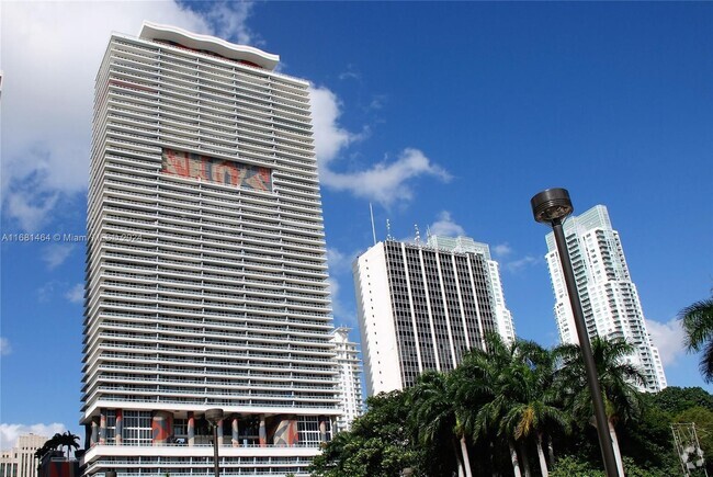 Building Photo - 50 Biscayne Blvd Unit 4003 Rental