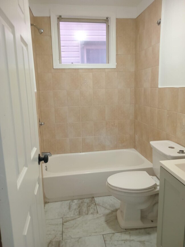 Photo - 176 Myrtle Ave Unit 1
