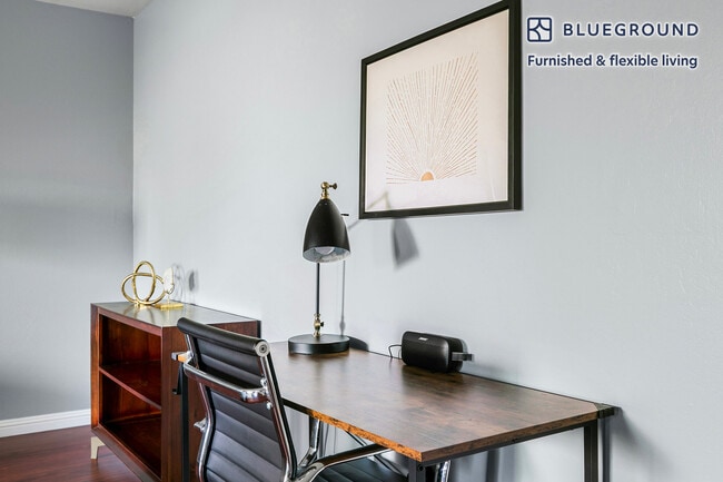 Photo - 235 Arlington Rd Unidad FL3-ID2101