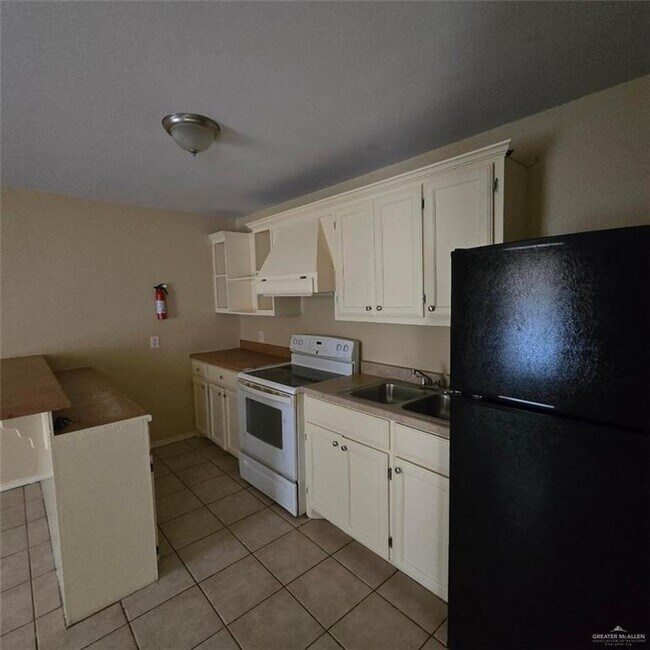 Photo - 13 W Daffodil Ave Unit 23
