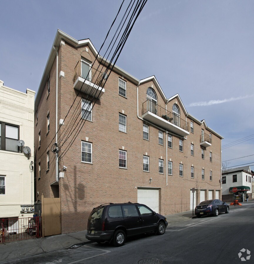 Photo - 401 Bergenline Ave
