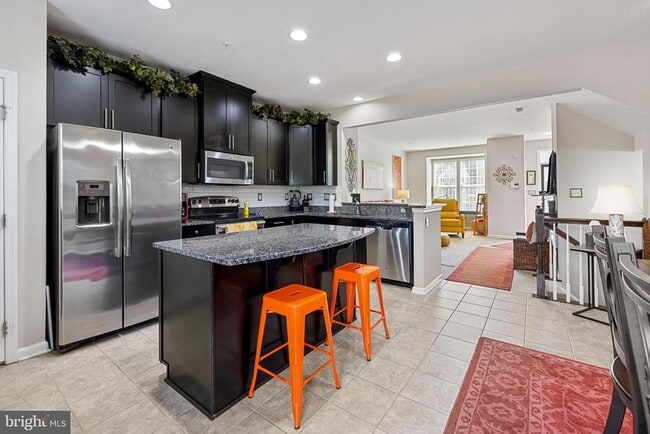 Photo - 337 Cherrystone Ct