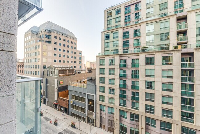 Photo - 210 Adelaide St W Unit ID1034861P