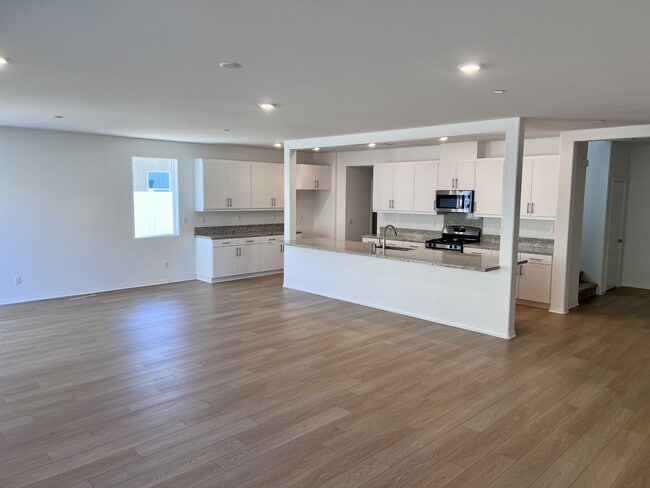 Photo - 30284 Truckee Cir