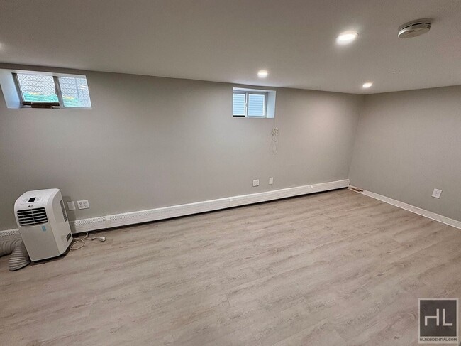Photo - LOGAN AVENUE, BRONX Unit 1