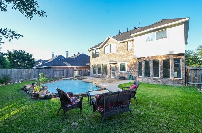 Photo - 6314 Columbia Falls Ln