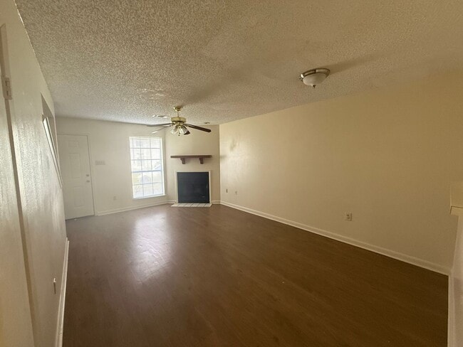 Photo - 2BD 2.5BA CONDO WITH WATER INCLUDED