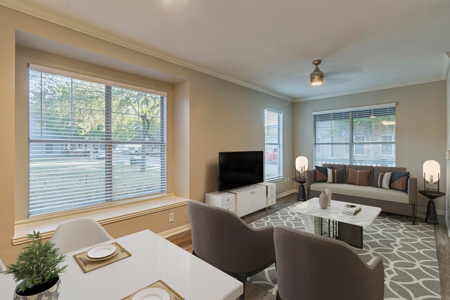 Photo - Treymore Eastfield